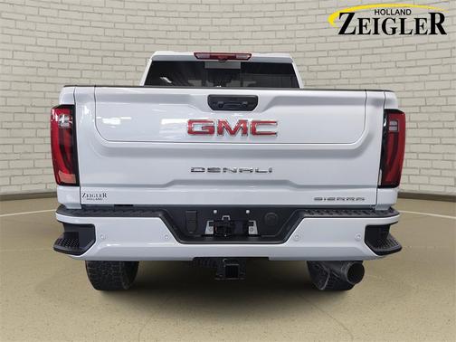 2026 GMC Sierra 3500 Denali