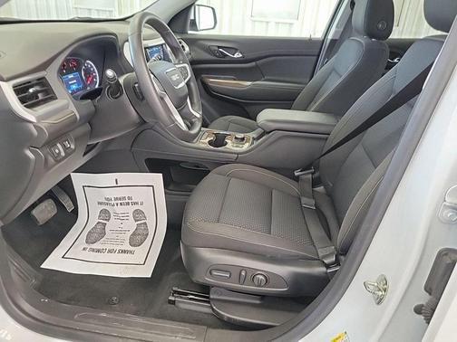 2023 GMC Acadia AWD SLE