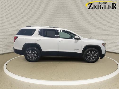 2023 GMC Acadia AWD SLE