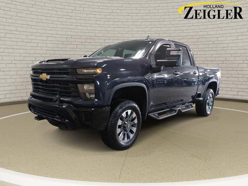 Dark Ash Metallic 2024 Chevrolet Silverado 2500 Custom
