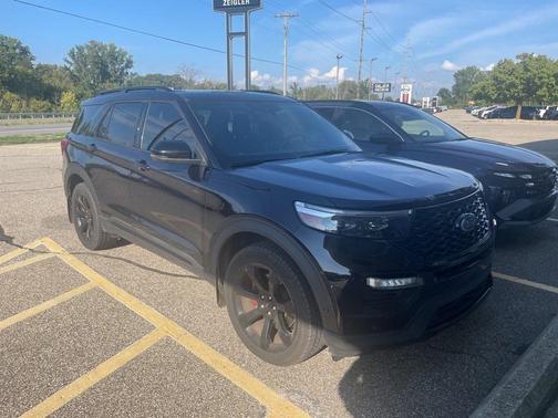 2020 Ford Explorer ST