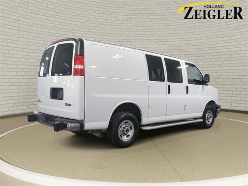 2024 GMC Savana 2500 Work Van