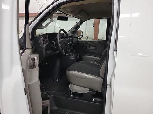 2024 GMC Savana 2500 Work Van