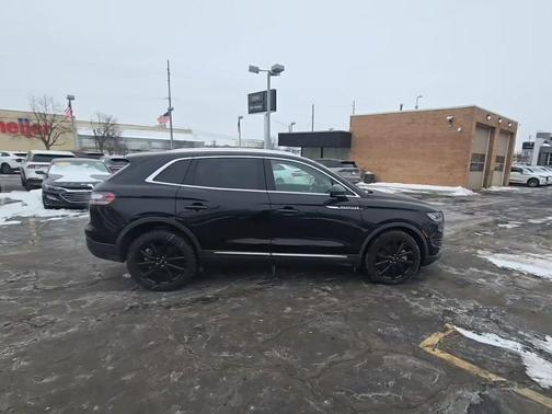 2022 Lincoln Nautilus Reserve