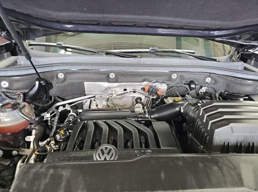 2022 Volkswagen Atlas 3.6L SE w/Technology
