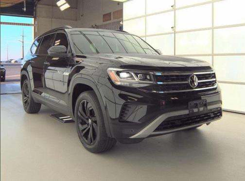 2022 Volkswagen Atlas 3.6L SE w/Technology
