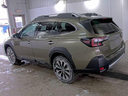 2024 Subaru Outback Touring