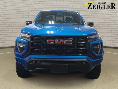 2023 GMC Canyon Elevation