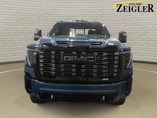2026 GMC Sierra 3500 Denali