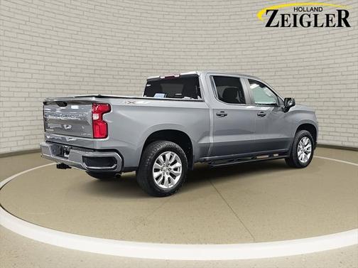 2020 Chevrolet Silverado 1500 Custom