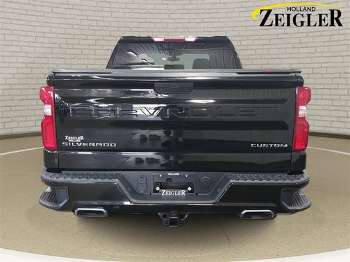 2020 Chevrolet Silverado 1500 Custom Trail Boss
