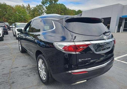2023 Buick Enclave Essence AWD