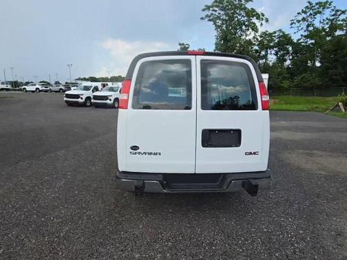 2023 GMC Savana 2500 Work Van