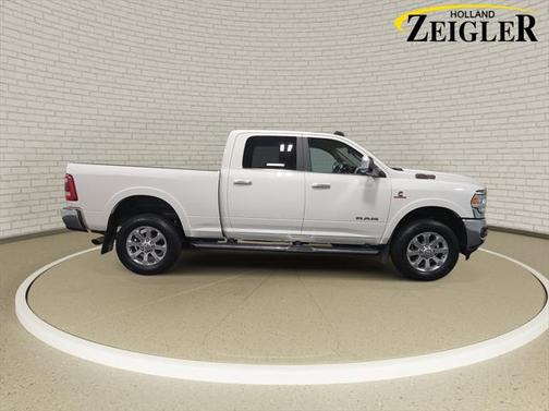 2019 RAM 2500 Laramie Crew Cab 4x4 6'4' Box
