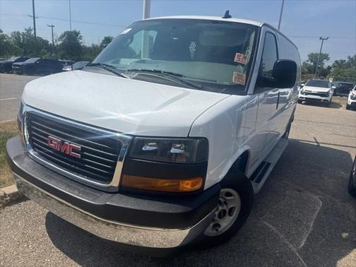 2023 GMC Savana 2500 Work Van