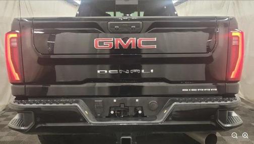 2024 GMC Sierra 3500 Denali