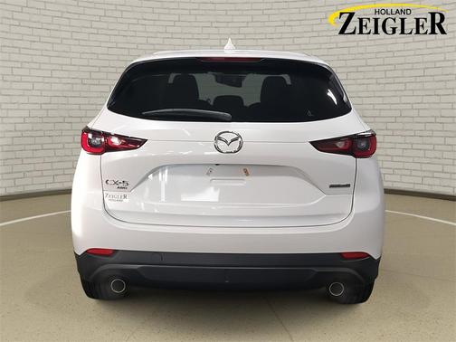 2022 Mazda CX-5 2.5 S Preferred Package