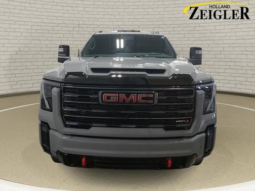 2024 GMC Sierra 2500 AT4