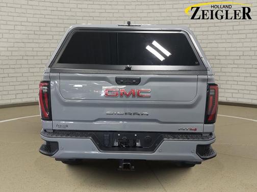 2024 GMC Sierra 2500 AT4
