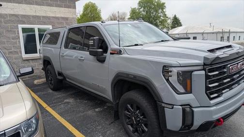 2024 GMC Sierra 2500 AT4