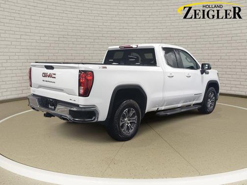 2023 GMC Sierra 1500 SLE