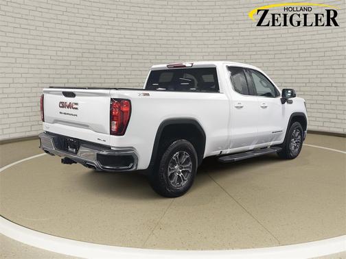 2023 GMC Sierra 1500 SLE