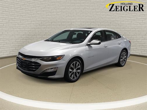 2022 Chevrolet Malibu FWD LT