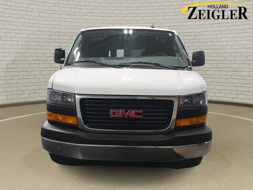 2023 GMC Savana 2500 Work Van