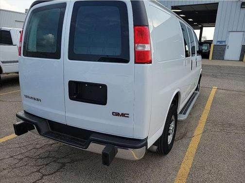 2023 GMC Savana 2500 Work Van
