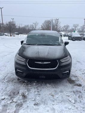 2025 Chrysler Pacifica L