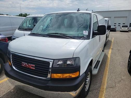2023 GMC Savana 2500 Work Van