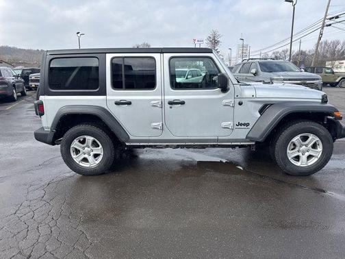 2023 Jeep Wrangler Sport S