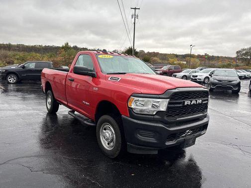 2022 RAM 2500 Tradesman Regular Cab 4x4 8' Box