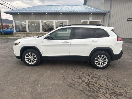 2022 Jeep Cherokee Latitude Lux