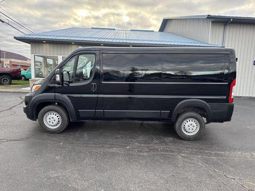 2026 RAM ProMaster 1500 Low Roof