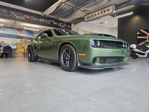 F8 Green 2023 Dodge Challenger SRT Hellcat