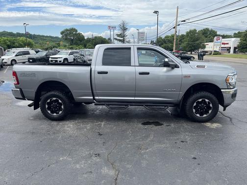 Billet Silver Metallic Clearcoat 2021 RAM 2500 Tradesman Crew Cab 4x4 6'4' Box
