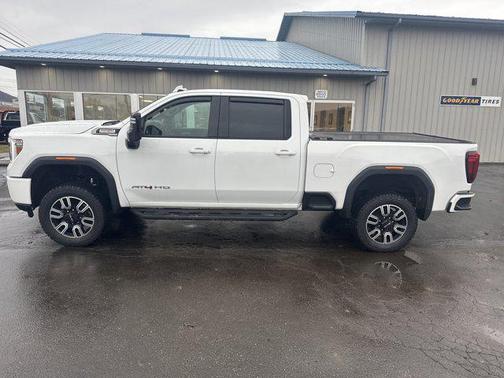 2021 GMC Sierra 2500 AT4