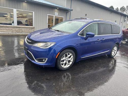 2019 Chrysler Pacifica Touring-L Plus