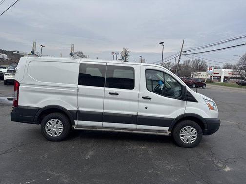 2017 Ford Transit-250 Base