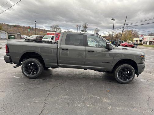 2026 RAM 2500 Big Horn Crew Cab 4x4 6'4' Box