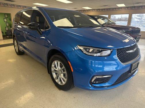 2026 Chrysler Pacifica L