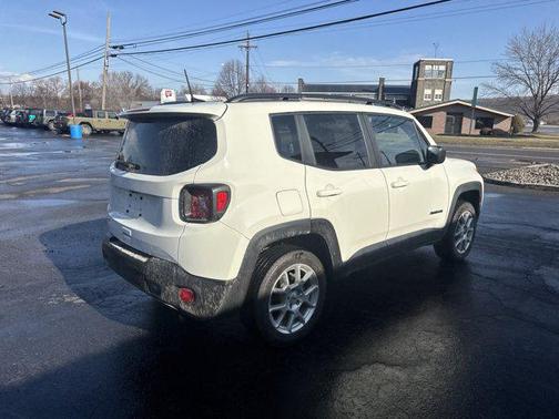 2023 Jeep Renegade Latitude