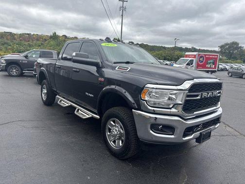 2020 RAM 2500 Tradesman Crew Cab 4X4 6'4' Box