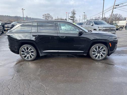2025 Jeep Wagoneer S Limited