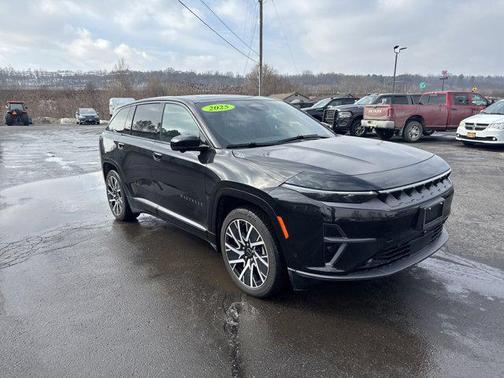 2025 Jeep Wagoneer S Limited