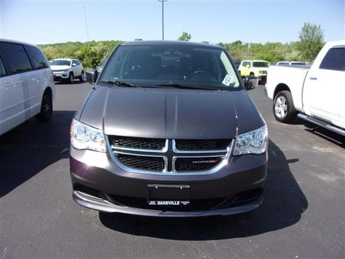 Granite Crystal Metallic Clearcoat 2016 Dodge Grand Caravan SXT