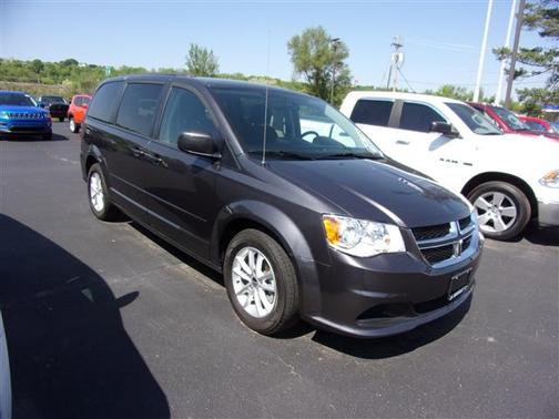 Granite Crystal Metallic Clearcoat 2016 Dodge Grand Caravan SXT
