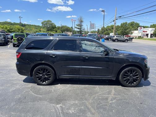 Brilliant Black Crystal Pearlcoat 2015 Dodge Durango R/T
