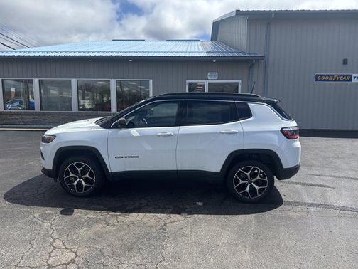Bright White Clearcoat 2026 Jeep Compass Limited